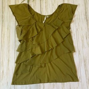 Lauren Conrad green twirled ruffle front top large